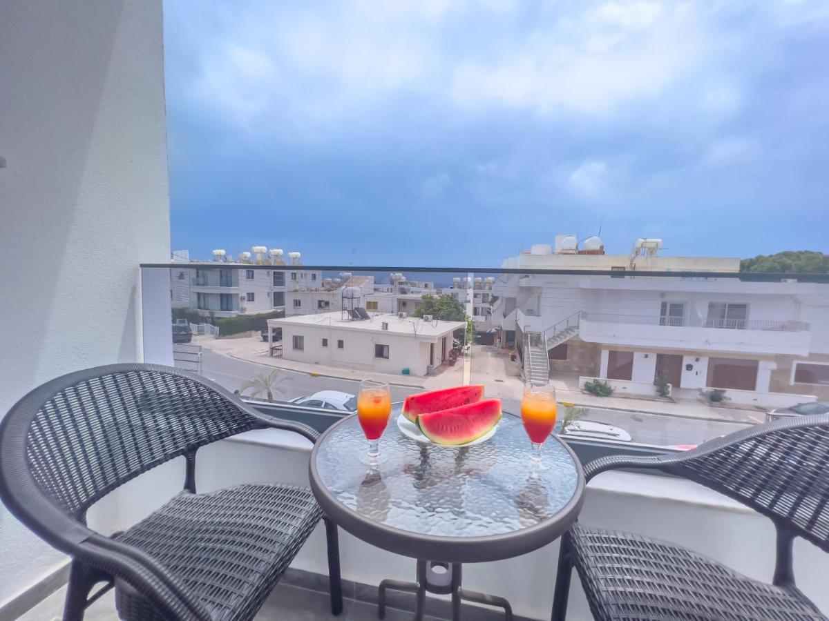 Giorgis Luxury Apartments Ayia Napa Ngoại thất bức ảnh